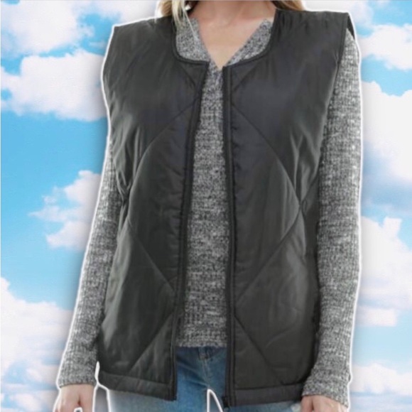 ❤️ NWT SOCIALITE Diamond Quilted Lightweight Puffer Vest Campcore Gorpcore Goth - Picture 5 of 14